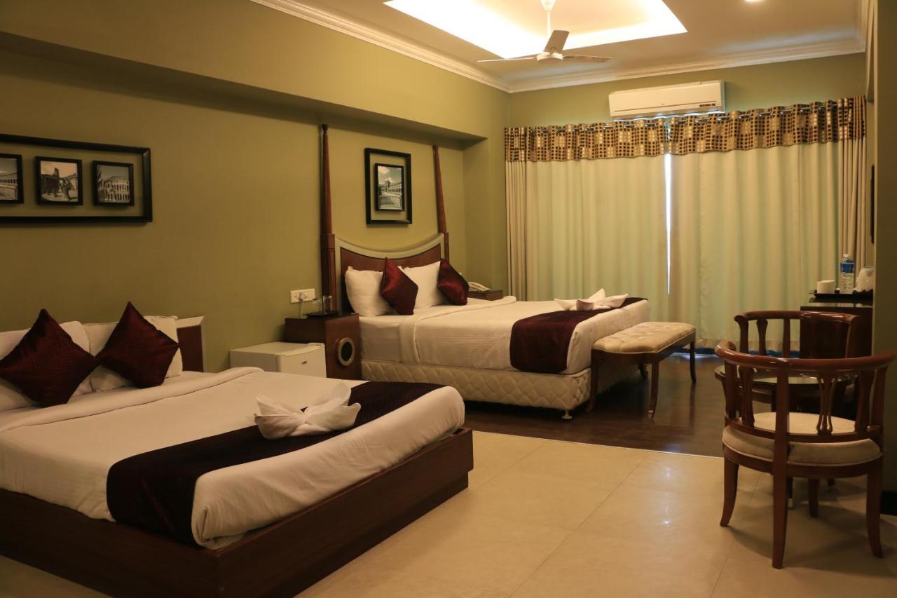 Jalsa Hotel & Banquets,Indore Exterior foto
