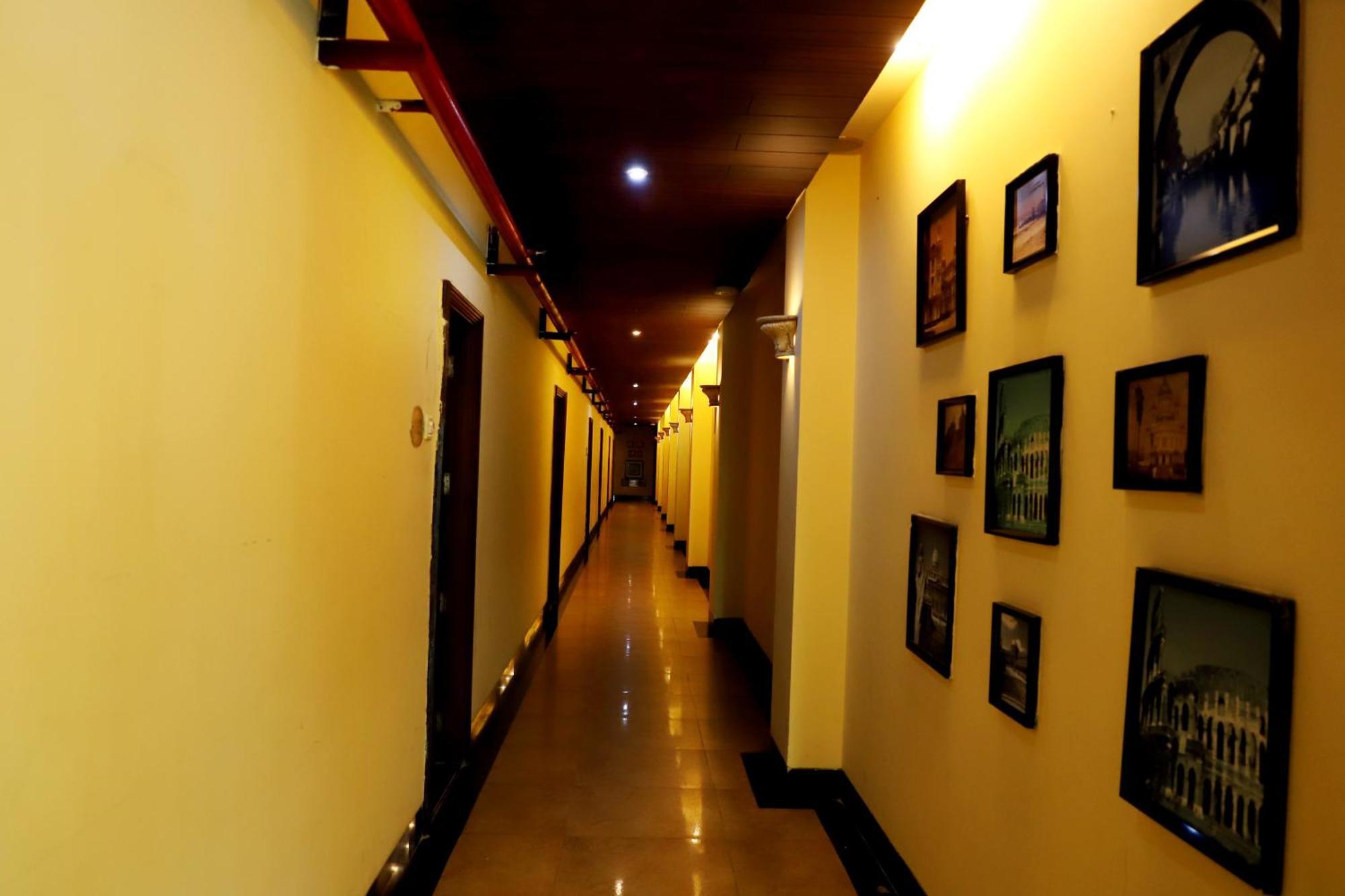 Jalsa Hotel & Banquets,Indore Exterior foto